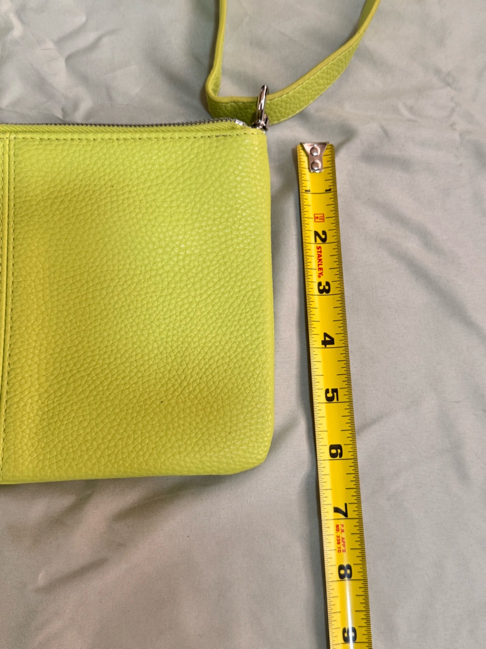 NWOT Thirty-One Jewell Crossbody Clutch Street Style purse Citrus Lime Pebble - Picture 5 of 7